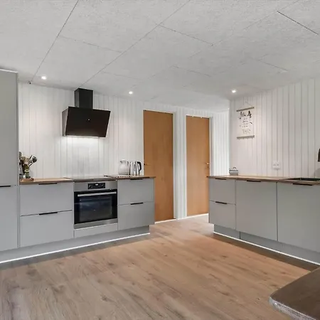 C11634-hemmet-vester-faelled-7 *